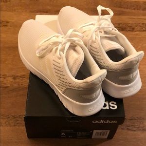 Adidas Asweerun shoes